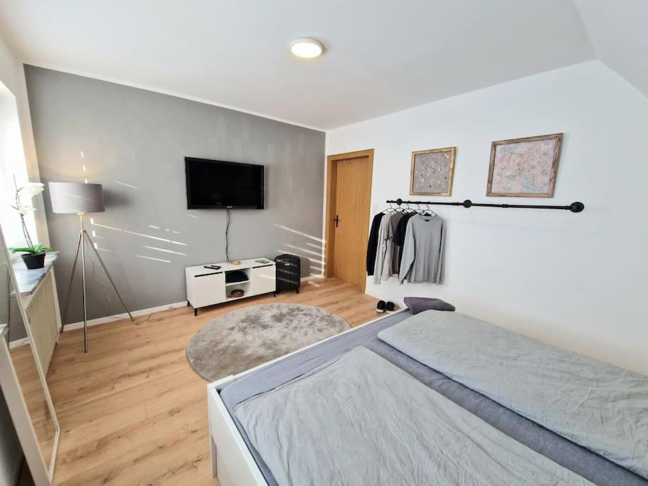 Gemuetliche Wohnung Direkt Am Kuestenkanal! Wardenburg Εξωτερικό φωτογραφία